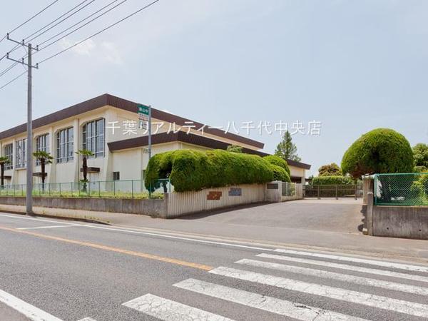 成田市西三里塚　1号棟(成田市立遠山中学校)
