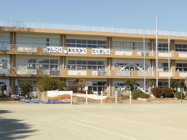 サンハイツ八千代台(千葉市立作新小学校)