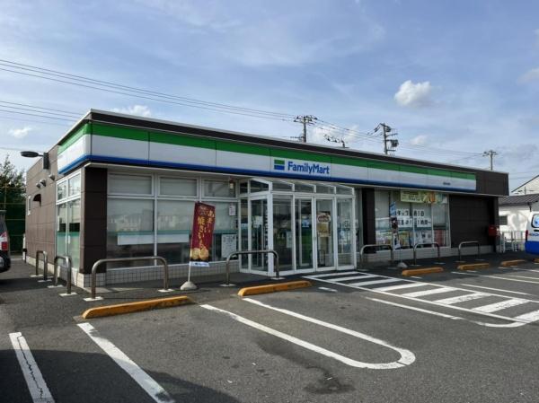 成田市本城　4号棟(ファミリーマート成田本城店)