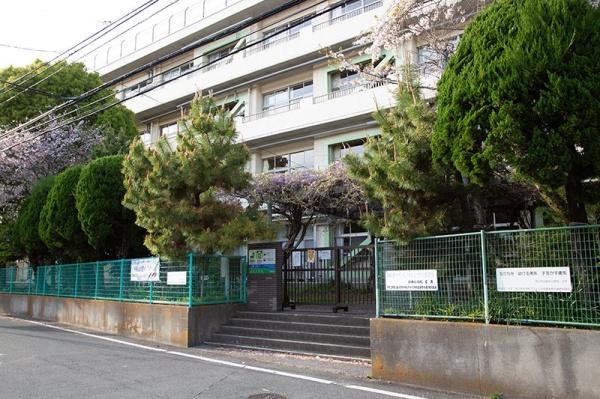 ライオンズマンション市川広尾(市川市立新井小学校)