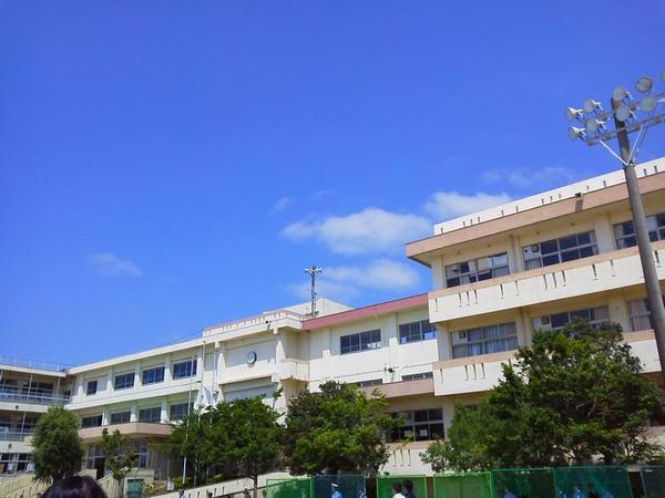 船橋市浜町1丁目(船橋市立宮本中学校)