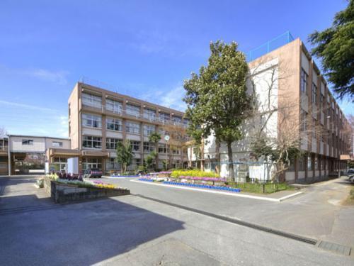 鎌ケ谷市東鎌ケ谷２丁目(鎌ケ谷市立初富小学校)