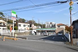 市川市宮久保１丁目　Ｂ号棟(ファミリーマート市川宮久保店)