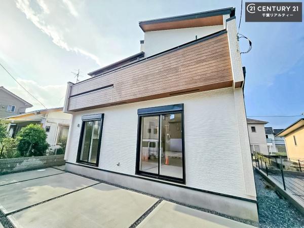 千葉市緑区あすみが丘東２丁目　１号棟