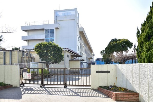 ライオンズマンション市川行徳(市川市立福栄中学校)