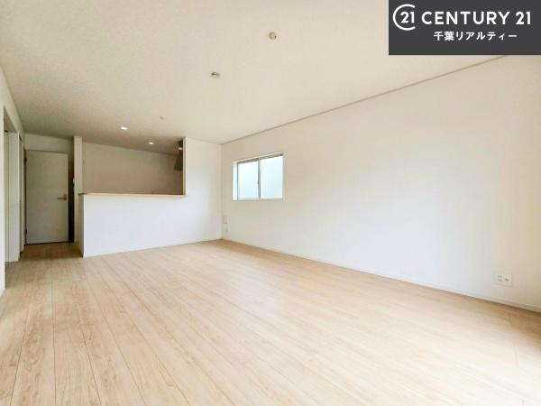 八街市八街ほ　2号棟
