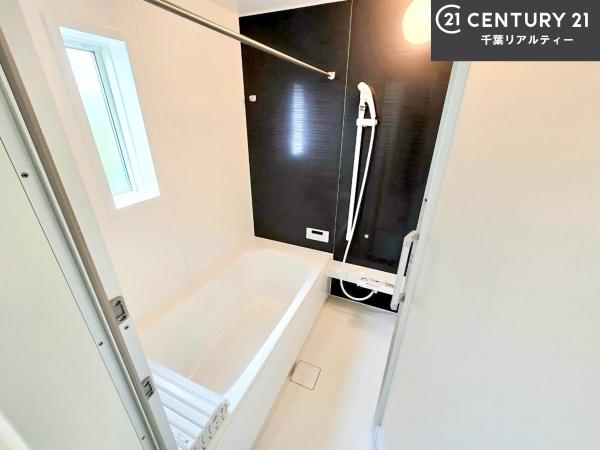 八街市八街ほ　4号棟