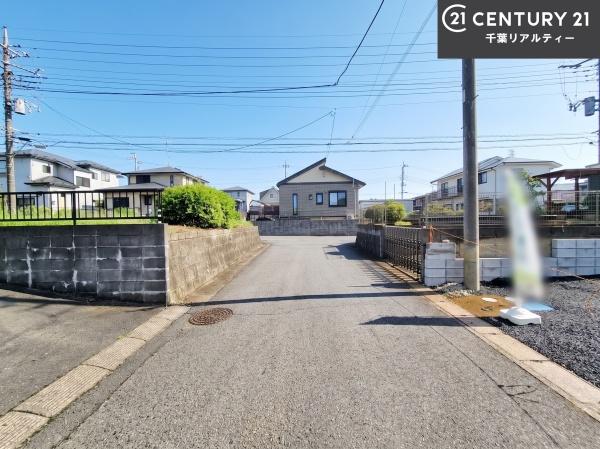 八街市文違　1号棟