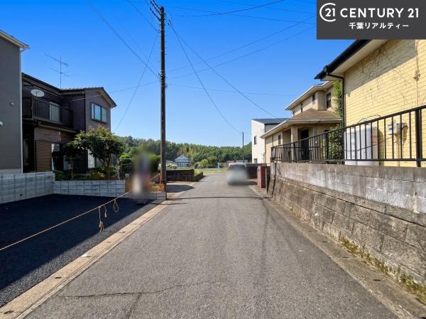 八街市文違　2号棟
