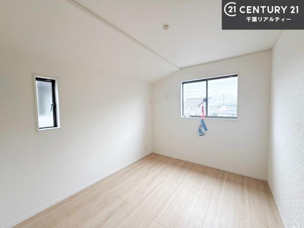 船橋市前貝塚町　2号棟