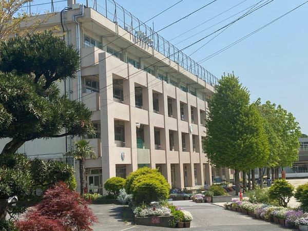 市川市北国分２丁目(市川市立国府台小学校)