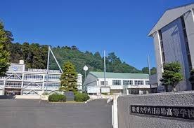 クレストシティタワーズ浦安ブライトウィング(市川市立南行徳中学校)