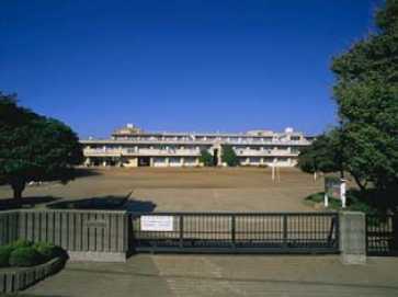 千葉市中央区東千葉１丁目　A号棟(千葉市立都賀小学校)