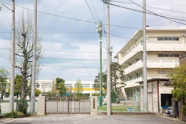 市川市菅野５丁目　２号棟(市川市立菅野小学校)