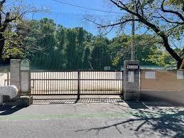 市川市柏井町１丁目(市川市立第五中学校)