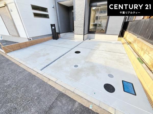 千葉市若葉区千城台東１丁目　２号棟