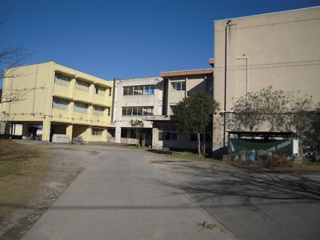 市原市君塚3丁目 1号棟(市原市立八幡中学校)