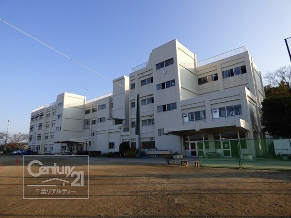 木更津市貝渕1丁目 1号棟(木更津市立木更津第二中学校)