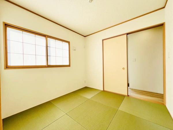 袖ケ浦市蔵波台7丁目　2号棟