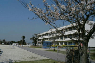 袖ケ浦市袖ケ浦駅前2丁目の土地(袖ケ浦市立奈良輪小学校)