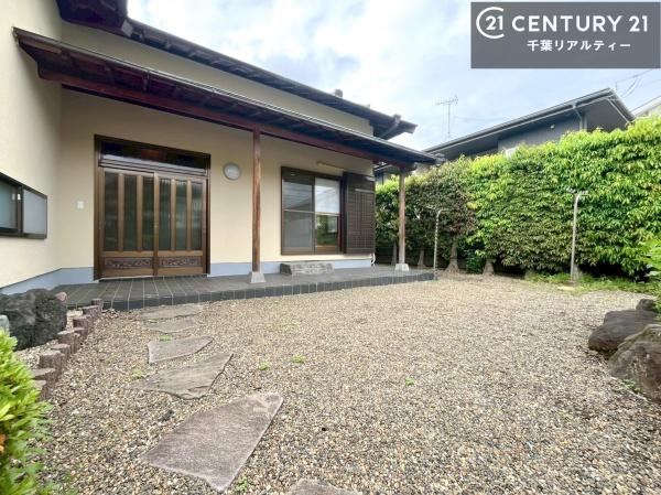 君津市南子安８丁目の中古一戸建て