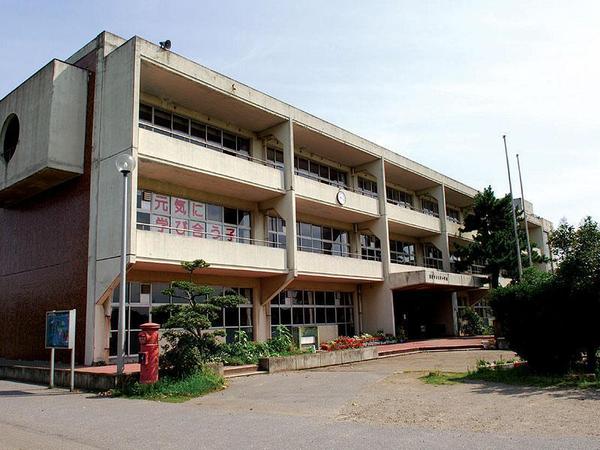 富津市富津の中古一戸建て(富津市立富津小学校)