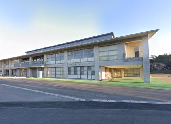 富津市竹岡の中古一戸建て(富津市立天羽中学校)