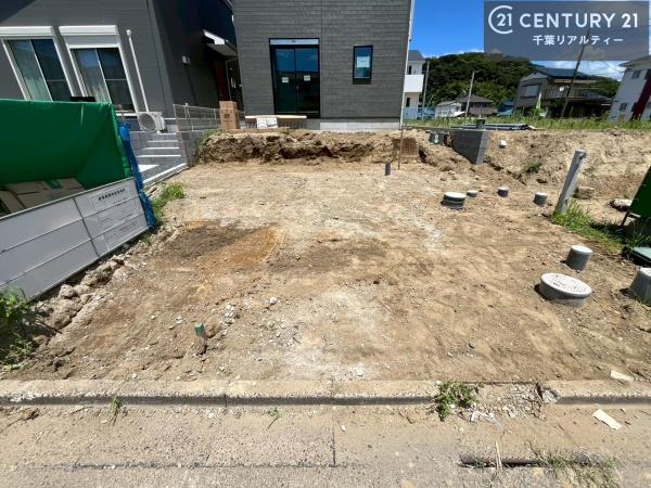 君津市人見３丁目の新築一戸建