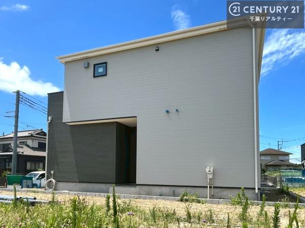 君津市人見３丁目の新築一戸建