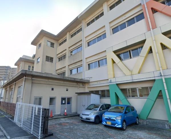 ダイアパレス千葉登戸(千葉市立登戸小学校)