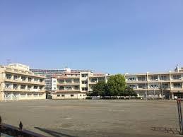 東千葉ハイツ３号棟(千葉市立院内小学校)