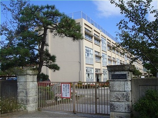 木更津市長須賀の新築一戸建(木更津市立木更津第一中学校)