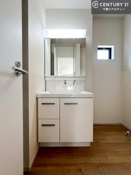 袖ケ浦市蔵波台5丁目 2号棟 新築戸建て(洗面台・洗面所)