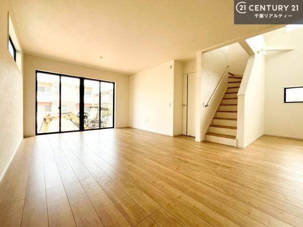 袖ケ浦市蔵波台5丁目 2号棟 新築戸建て(リビング)