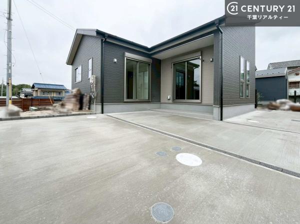 市原市姉崎の新築一戸建(駐車場)