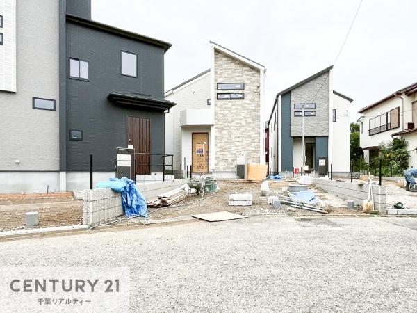 木更津市永井作2丁目の新築一戸建(前面道路含む現地写真)