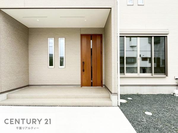 木更津市高砂1丁目の中古一戸建て(玄関)