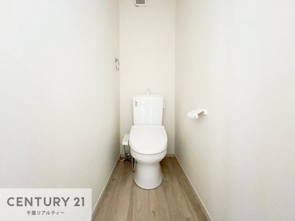 木更津市高砂3丁目の新築一戸建(トイレ)