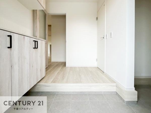 木更津市高砂3丁目の新築一戸建(玄関)