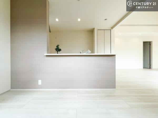 市原市姉崎の新築一戸建(リビング)