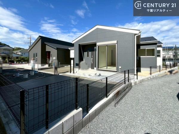 市原市姉崎の新築一戸建(前面道路含む現地写真)