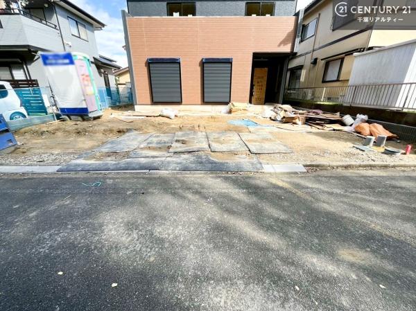市原市桜台2丁目の新築一戸建(駐車場)