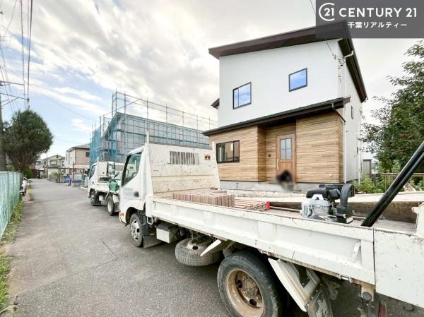 市原市惣社の新築一戸建(前面道路含む現地写真)