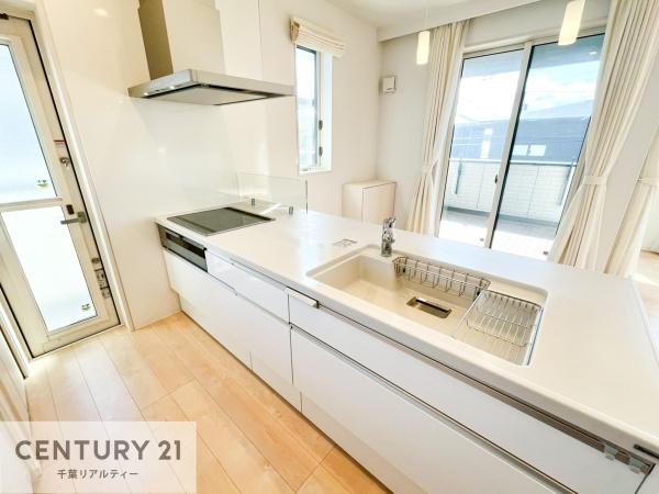 木更津市金田東4丁目の中古一戸建て(キッチン)