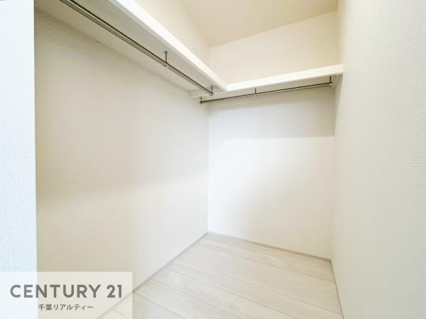 君津市君津台3丁目の新築一戸建(収納)