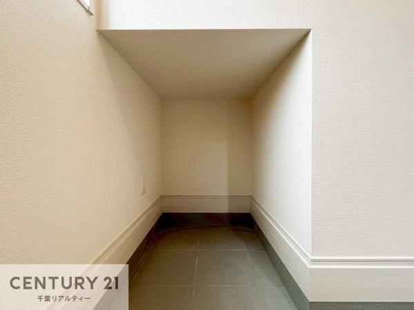 君津市君津台3丁目の新築一戸建(収納)