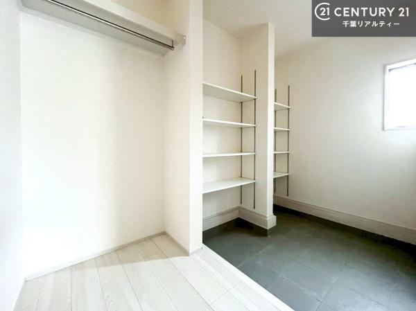 市原市姉崎の新築一戸建(玄関)