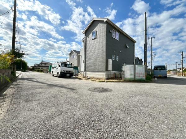 君津市人見３丁目の新築一戸建