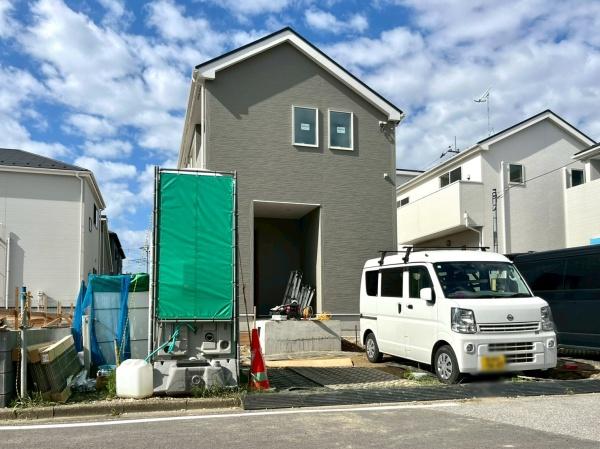 君津市人見３丁目の新築一戸建
