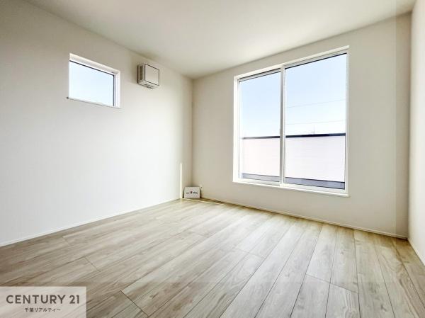 君津市人見３丁目の新築一戸建